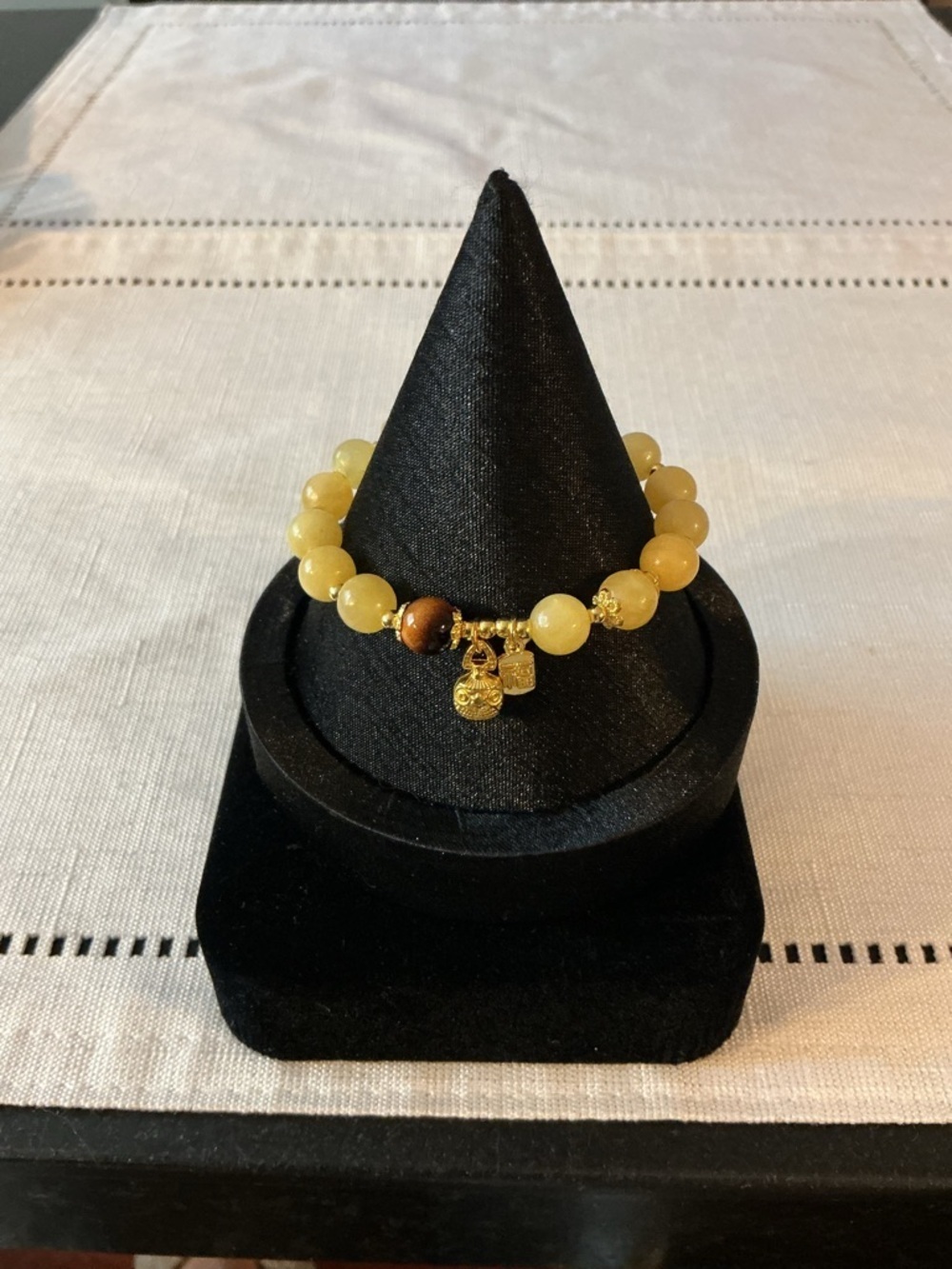 Yellow and Honey Beaded Gold Tone Stretch Bracelet